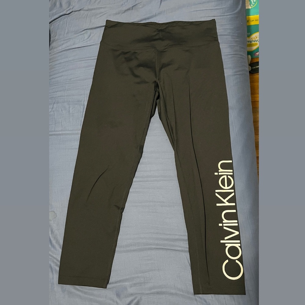 Calvin Klein Leggings - Size Large